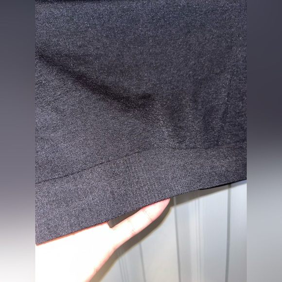 VITAL SEAMLESS 2.0 LONG SLEEVE CROP TOP GYMSHARK - Picture 9 of 13